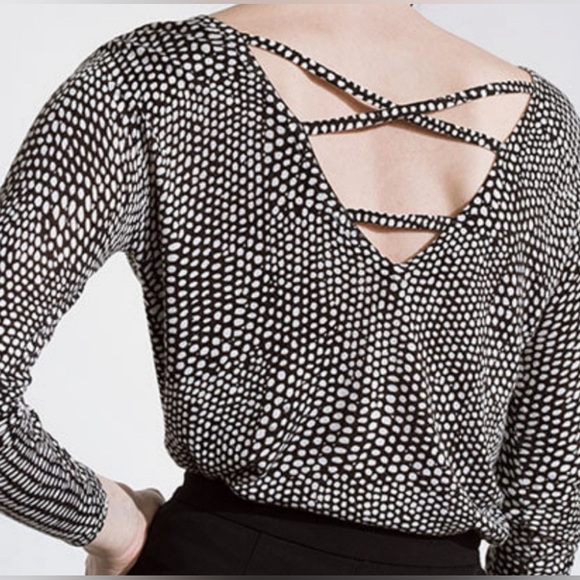 Kokun Tops - Kokun Polka Dotted Print Criss Cross Back Top Size XS